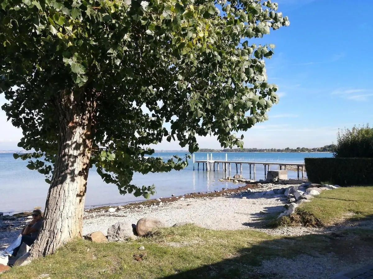Lucky Apartment 2 Sirmione Italien